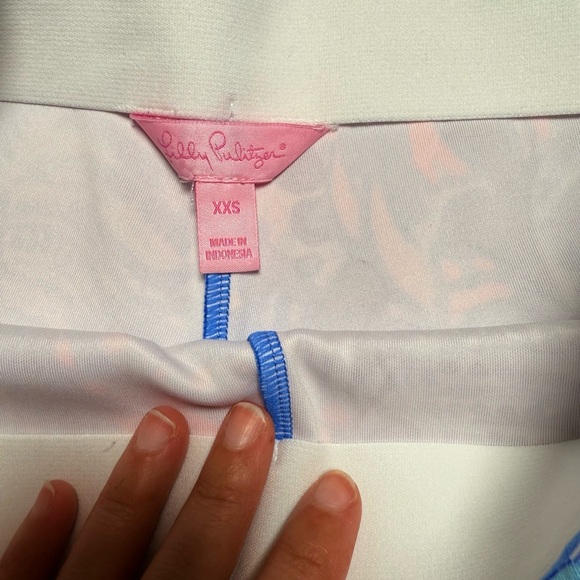 Lilly Pulitzer XXS Ocean-Inspired Scallop Hem Scuba Shorts - Picture 4 of 4